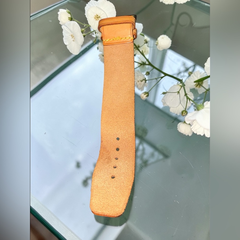 Authentic Louis Vuitton Tan Leather Poignet Bracelet Luggage Strap - Picture 6 of 9